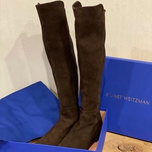 Stuart Weitzman 5050 Boot in suede